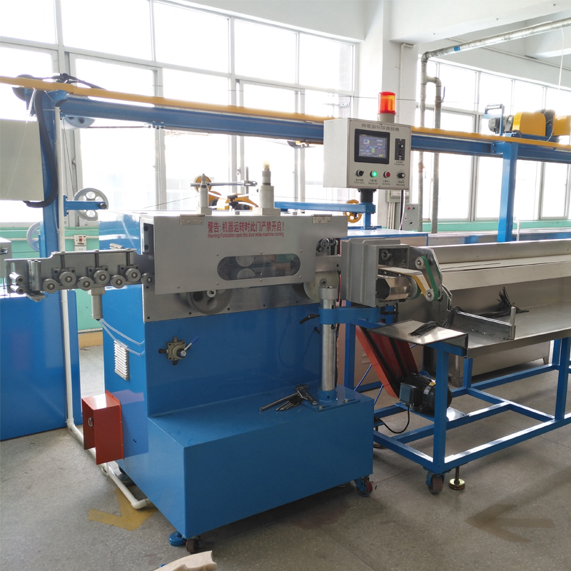 5米電腦裁線機(jī) 5米電腦裁線機(jī)