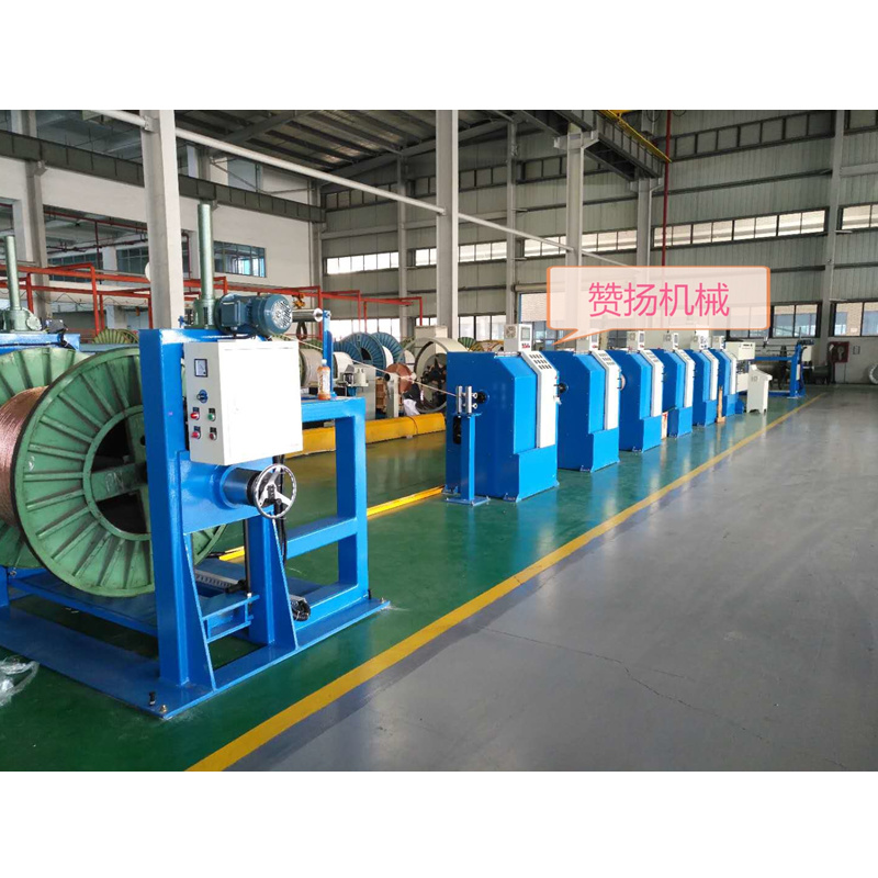 六層礦物質(zhì)電纜包帶機(jī) 六層礦物質(zhì)電纜包帶機(jī)